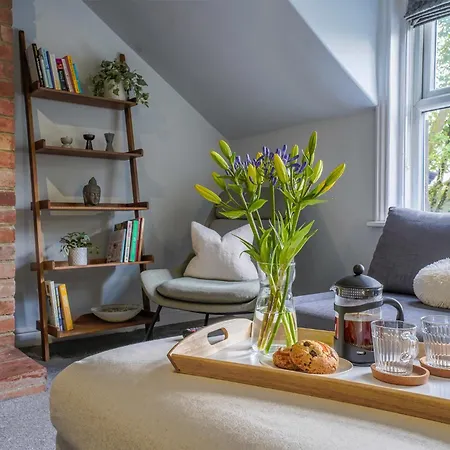 The Bribie * Harrogate